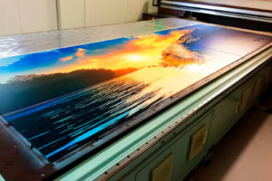 УФ печать на стекле